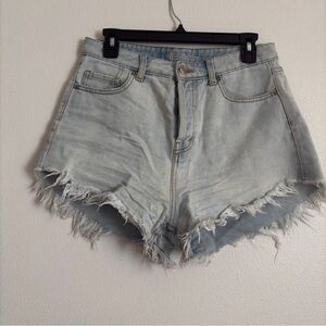 Wild Fable Size 6 Women’s Light Blue Wash High Rise Denim Shorts Size 6